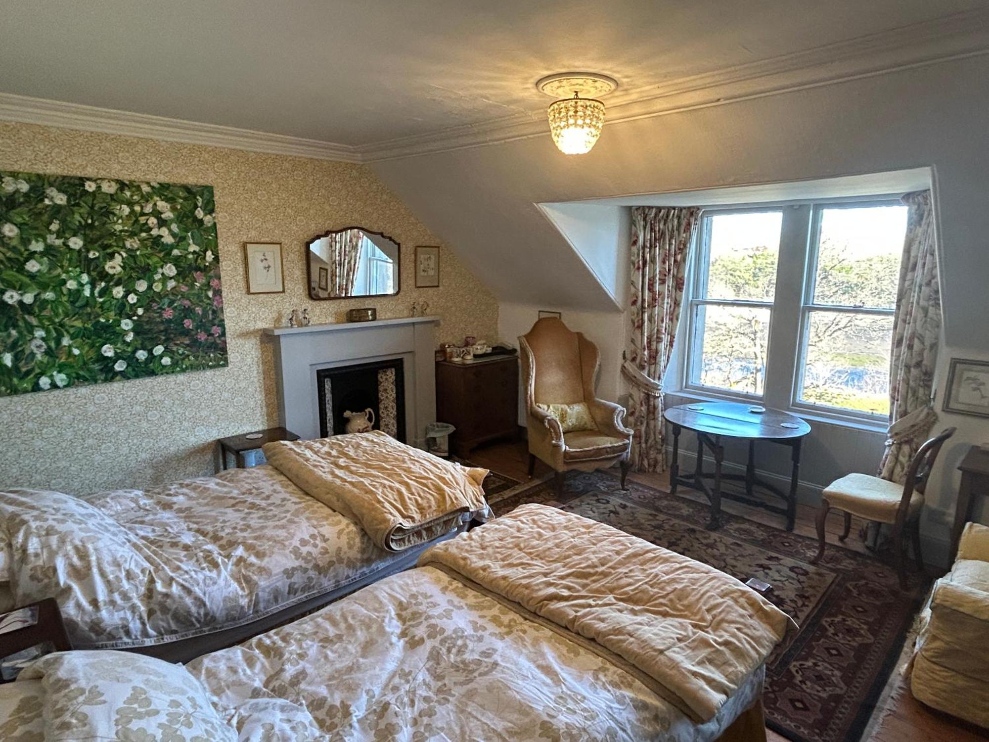 Glenaros Lodge Salen  Екстериор снимка